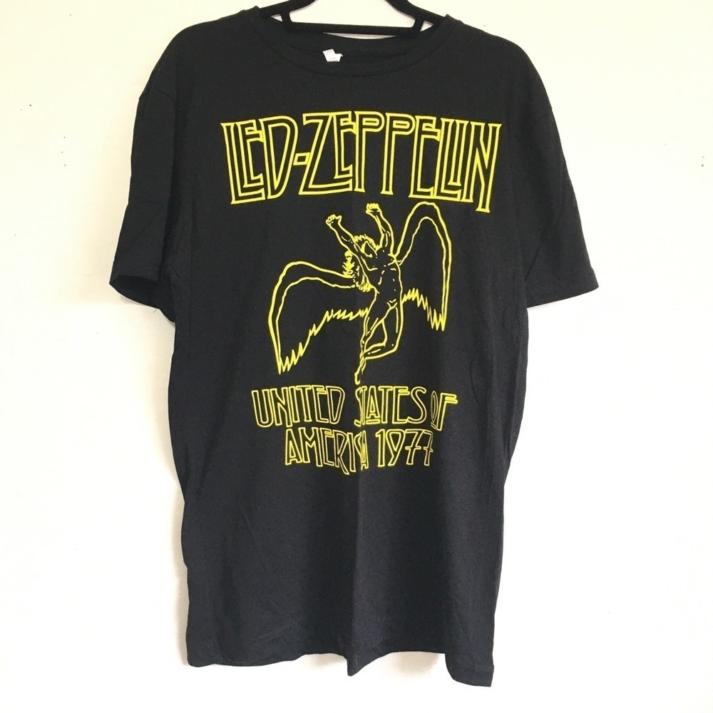 Led Zeppelin United States of America 1977 Graphic Band Tee NWOT